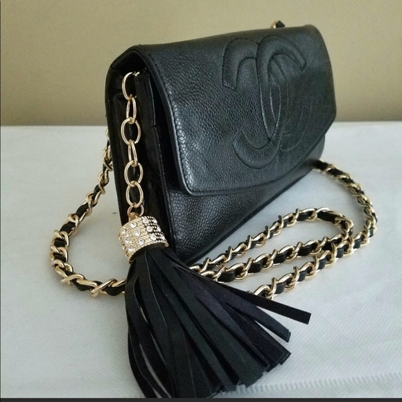 100% Authentic Chanel Timeless - Picture 2 of 7